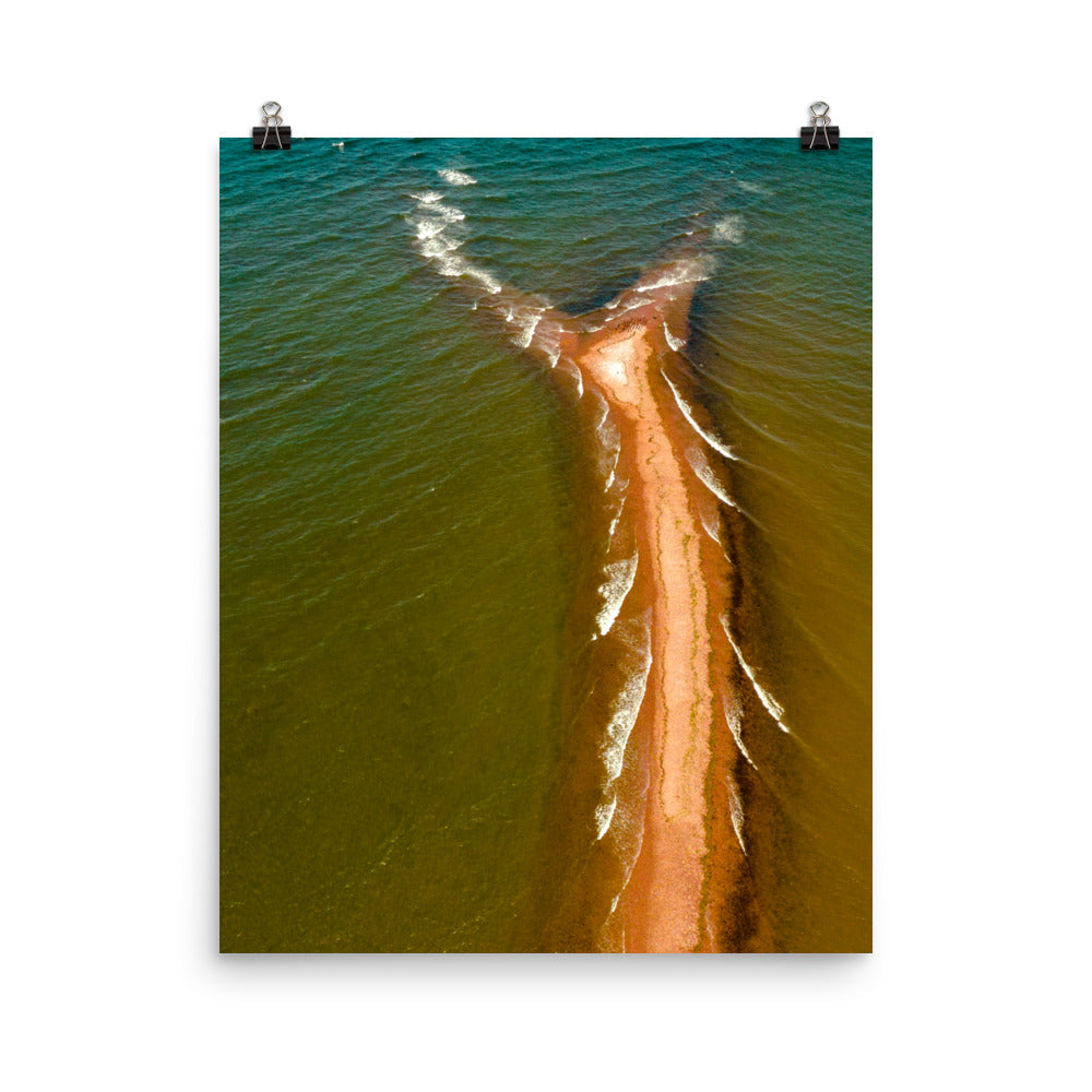 Colliding Tides